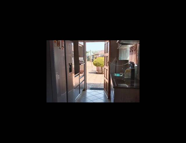 3 BEDROOM HOUSE FOR SALE IN THERESAPARK